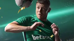 郑钦文面临,排名下滑,却独选三月,新葡京,新葡京app,新葡京娱乐,新普京赌场